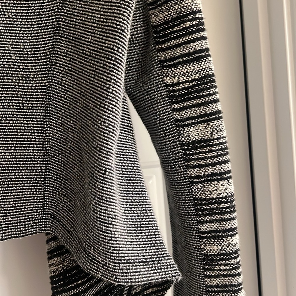 Lucky Brand Woman's Extra Small Cardigan Sweater Black Gray - Picture 8 of 10